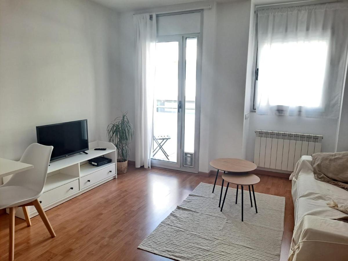 Fantastico Loft Cerca Centro By Lofties Apartment ตาราสซา ภายนอก รูปภาพ